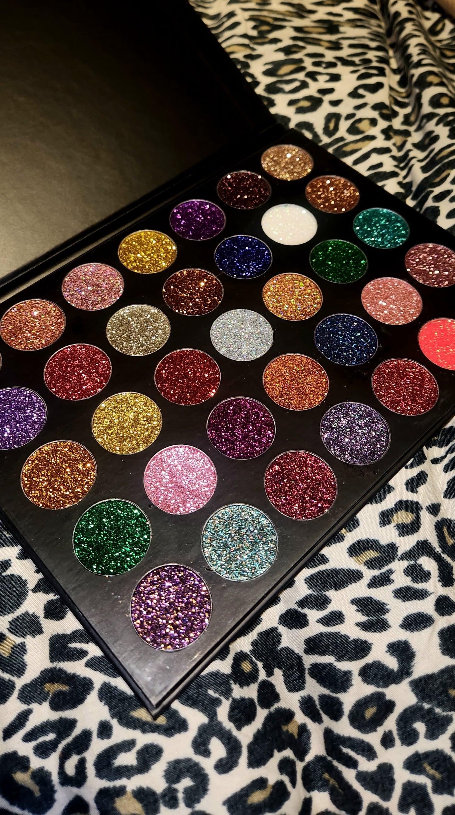 Bling Me OUT Eyeshadow Pallet