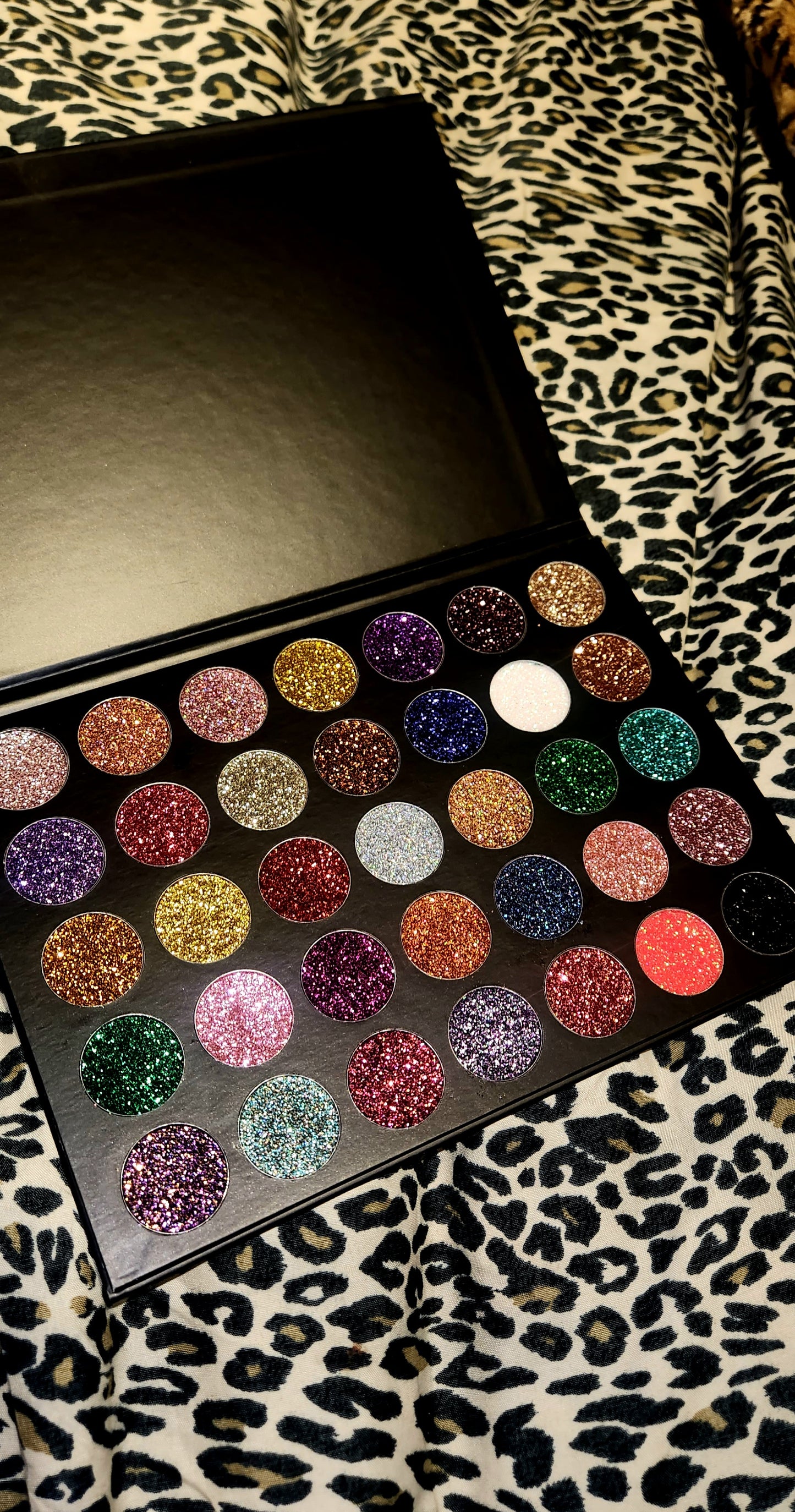Bling Me OUT Eyeshadow Pallet